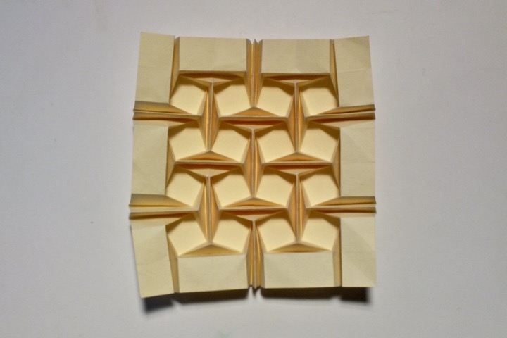 1.2. Cubes (Ilan Garibi)