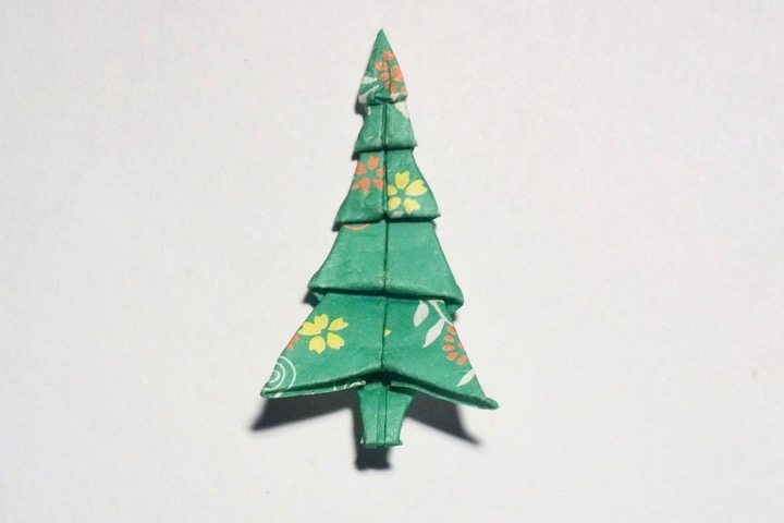 17. Albero di Natale (Ligia Montoya)