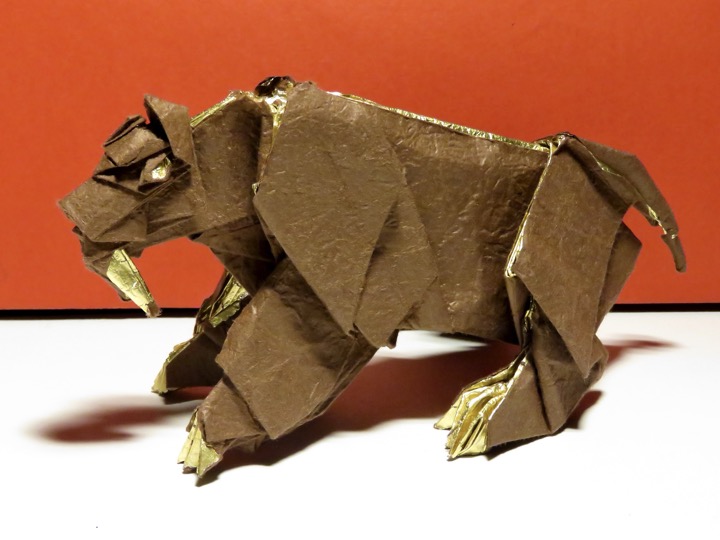 8. Smilodon (Jang Yong Ik)