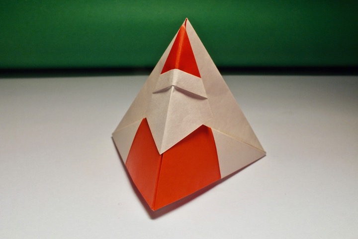 19. Santa Claus tetrahedron box (M. Yamaguchi)