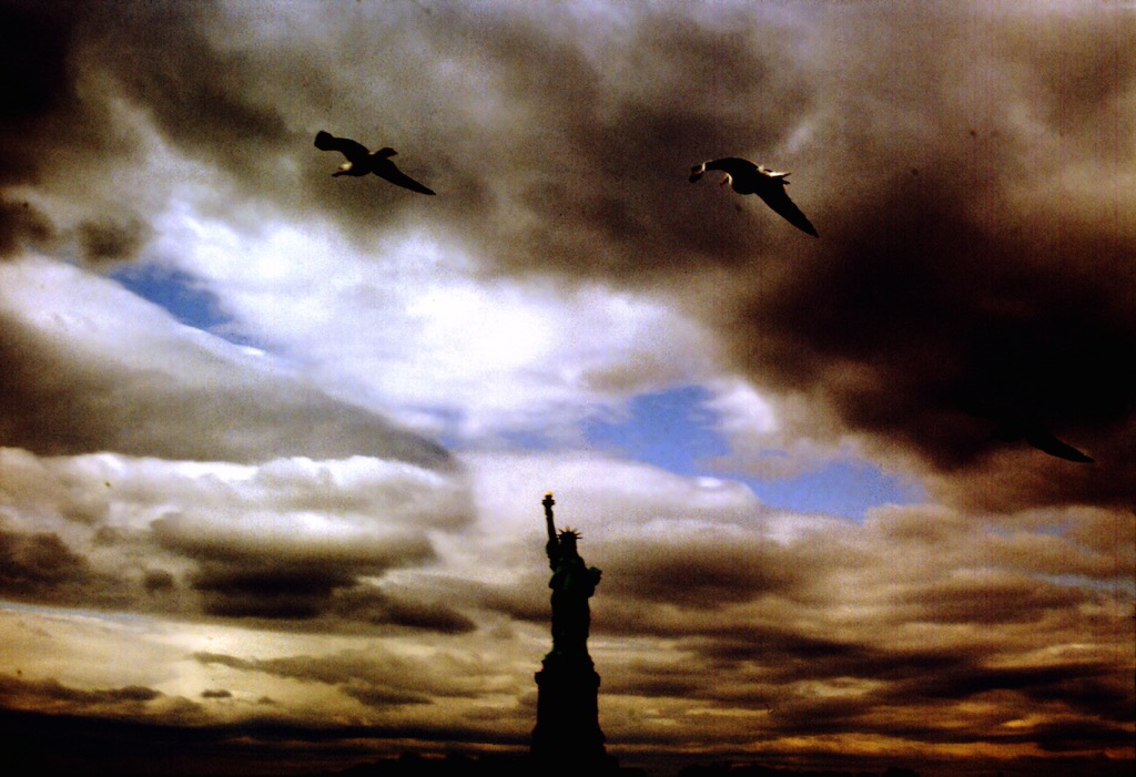 Statue of Liberty, 04/1992