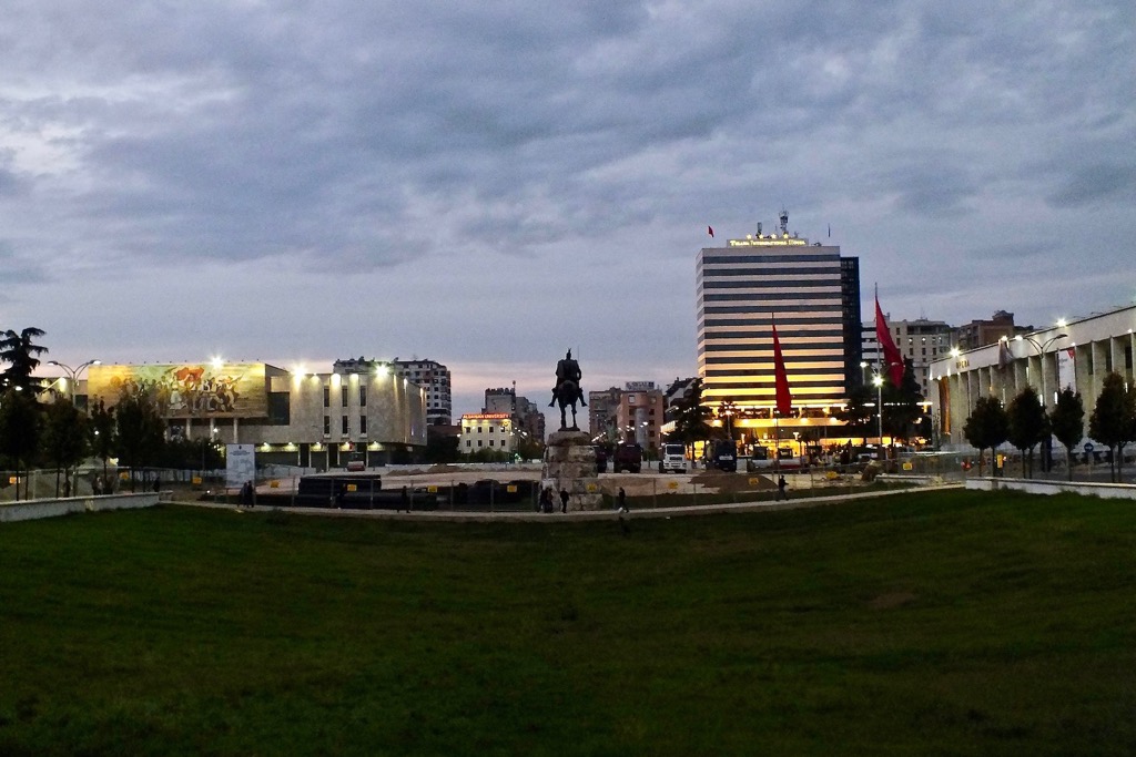 Sheshi Skenderbej, Tirana, 10/2016
