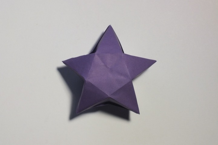 27. Puffy five-pointed star (John Montroll)