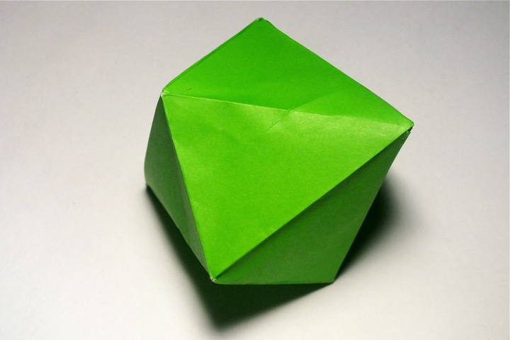 44. Pentagonal dipyramid 45º