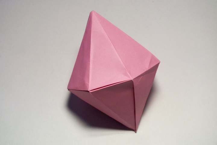 54. Heptagonal dipyramid 30º
