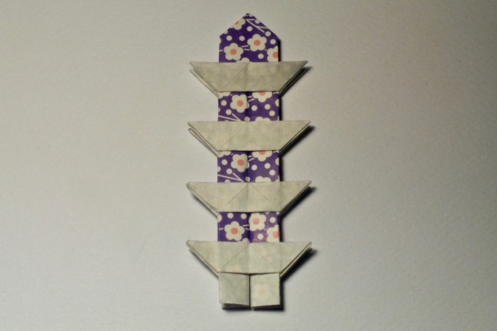 7. Pagoda bookmark (Traditional)