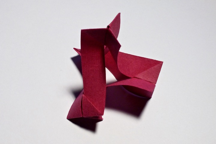 22.1. Flexible tetrahedron (T. Kawasaki)