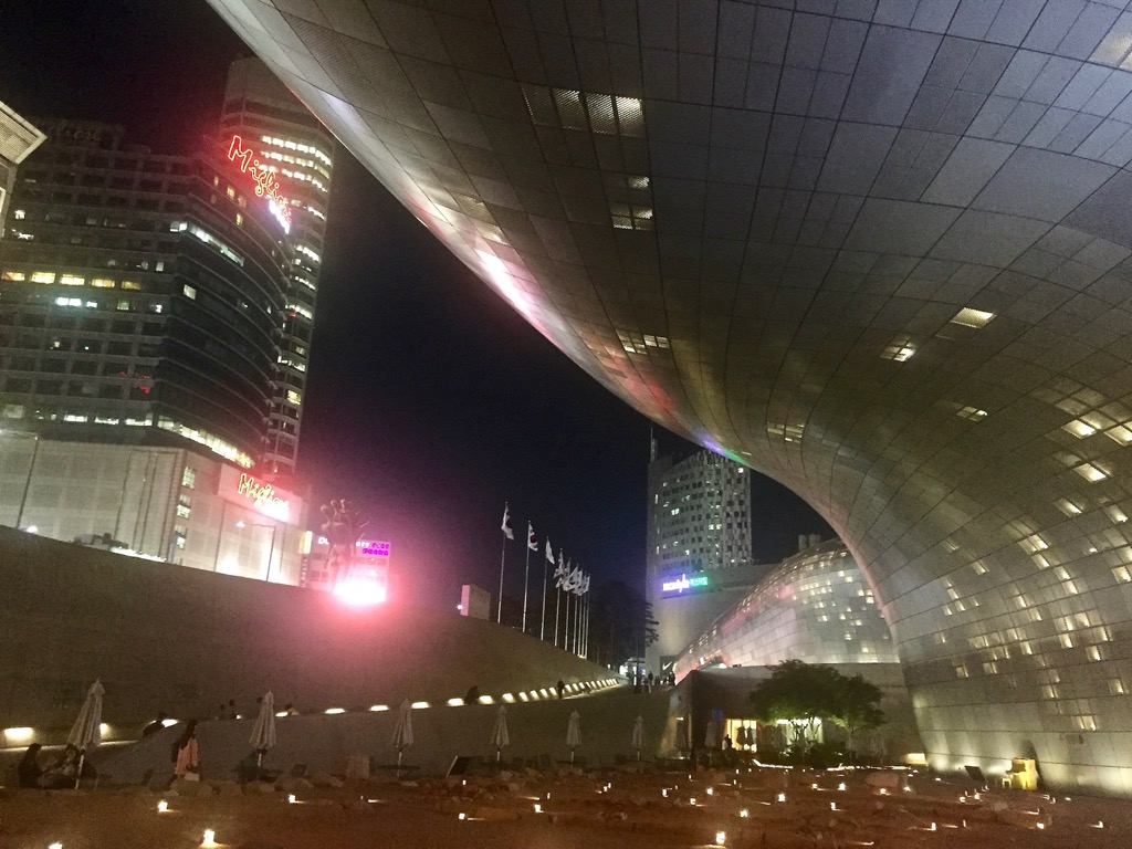Dongdaemun design plaza, Seoul, 05/2019