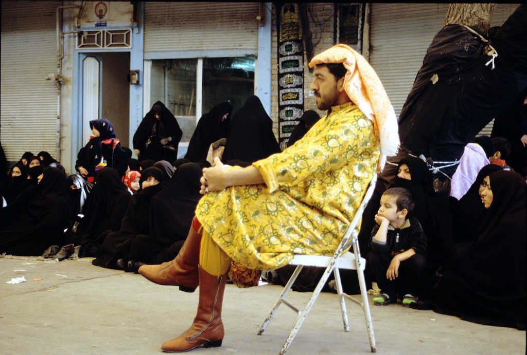 Tazi-e, Khomeini-sha, 03/2003