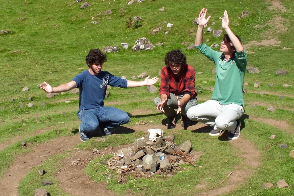 Jacopo, Niccolò, Leo; Fairy Glen, Skye, 08/2016