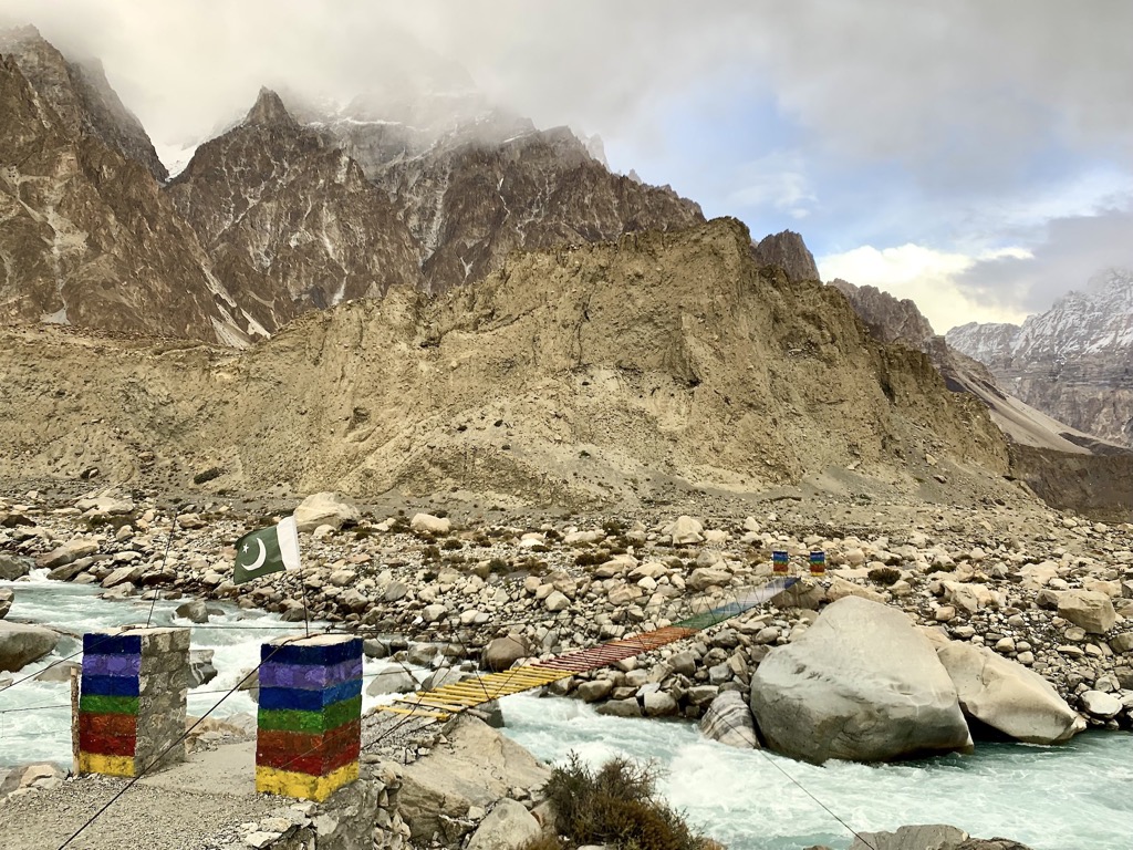 Rainbow bridge, Passu, 10/2023