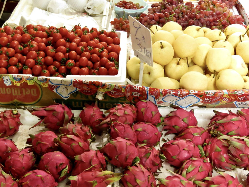 Three lamps district, 09/2024