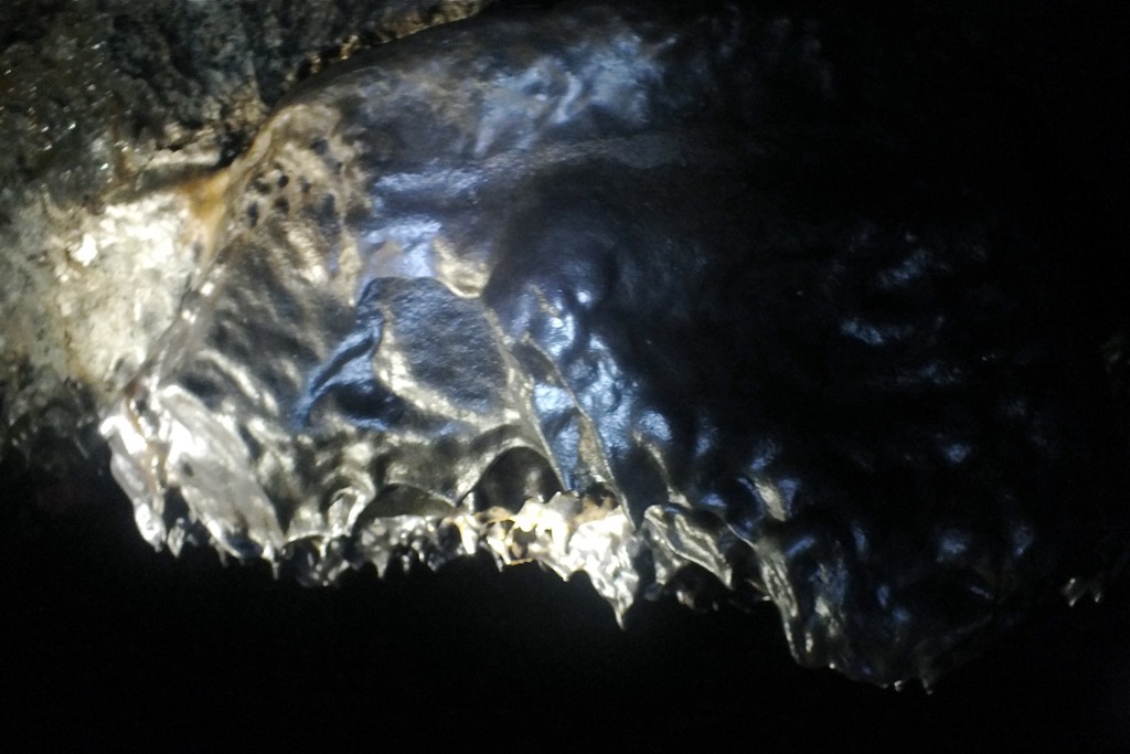 Leidarendi cave, 04/2015